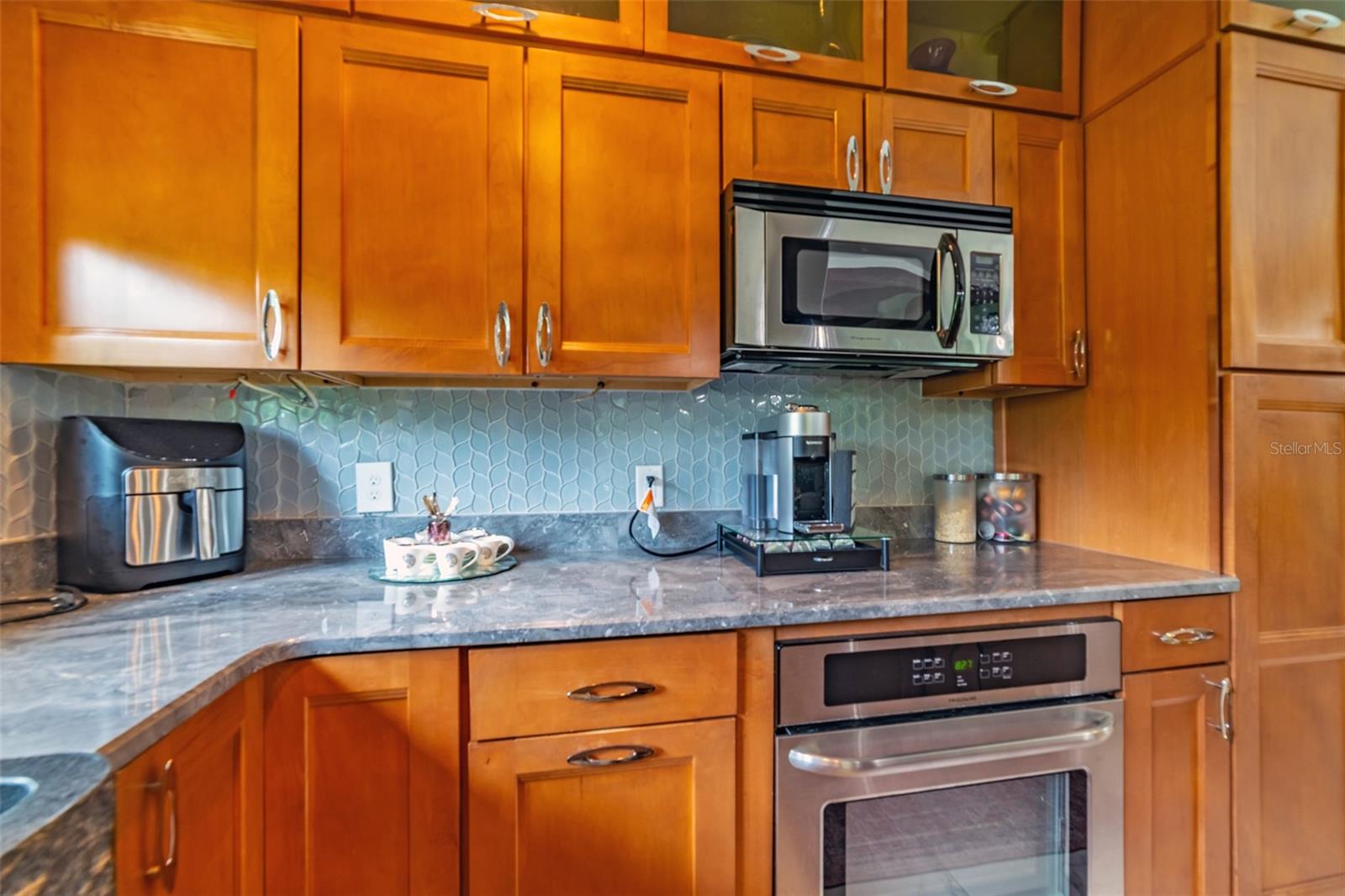 BEACH PARK - Residential Lease