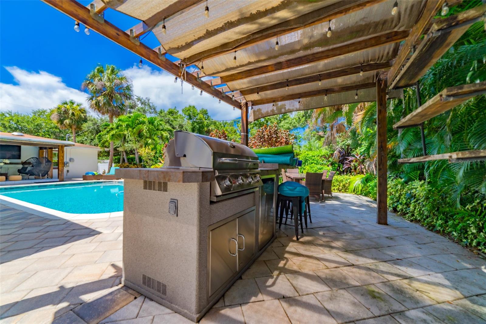 BEACH PARK - Residential Lease