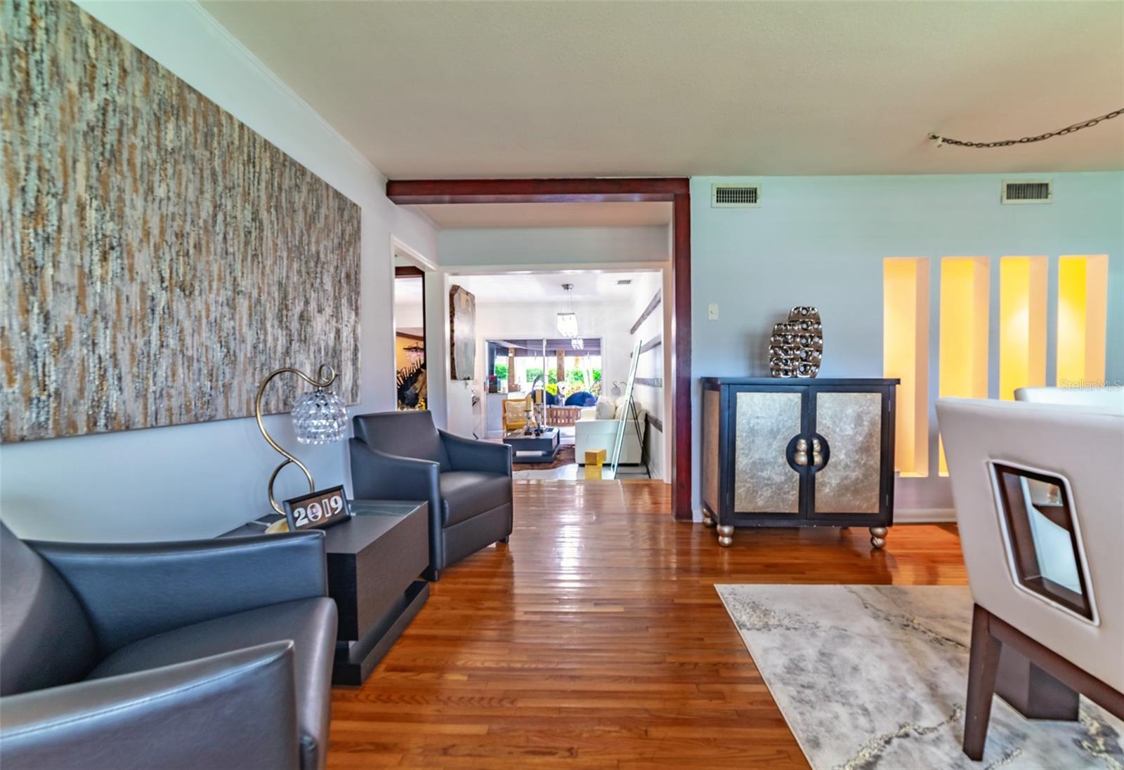 BEACH PARK - Residential Lease