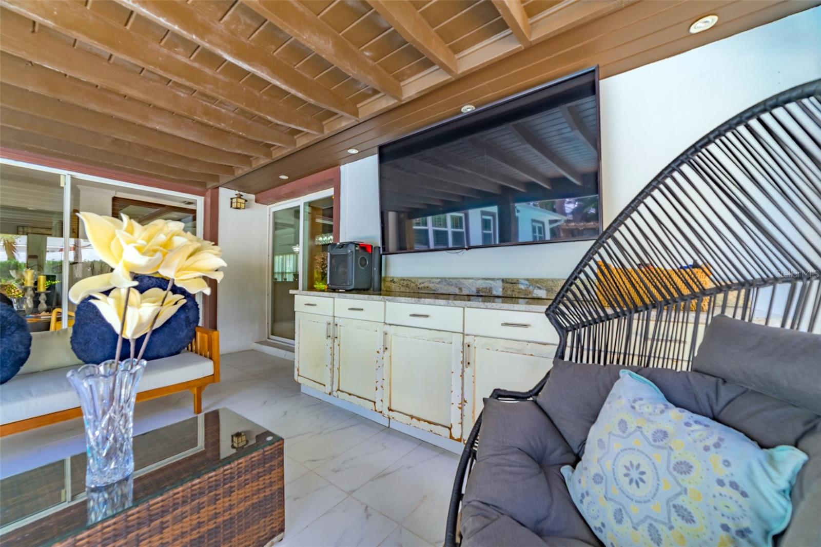 BEACH PARK - Residential Lease