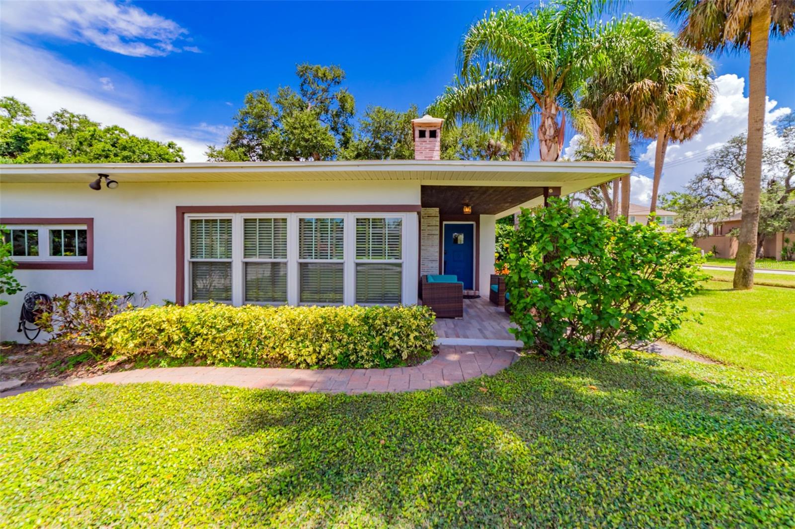 BEACH PARK - Residential Lease