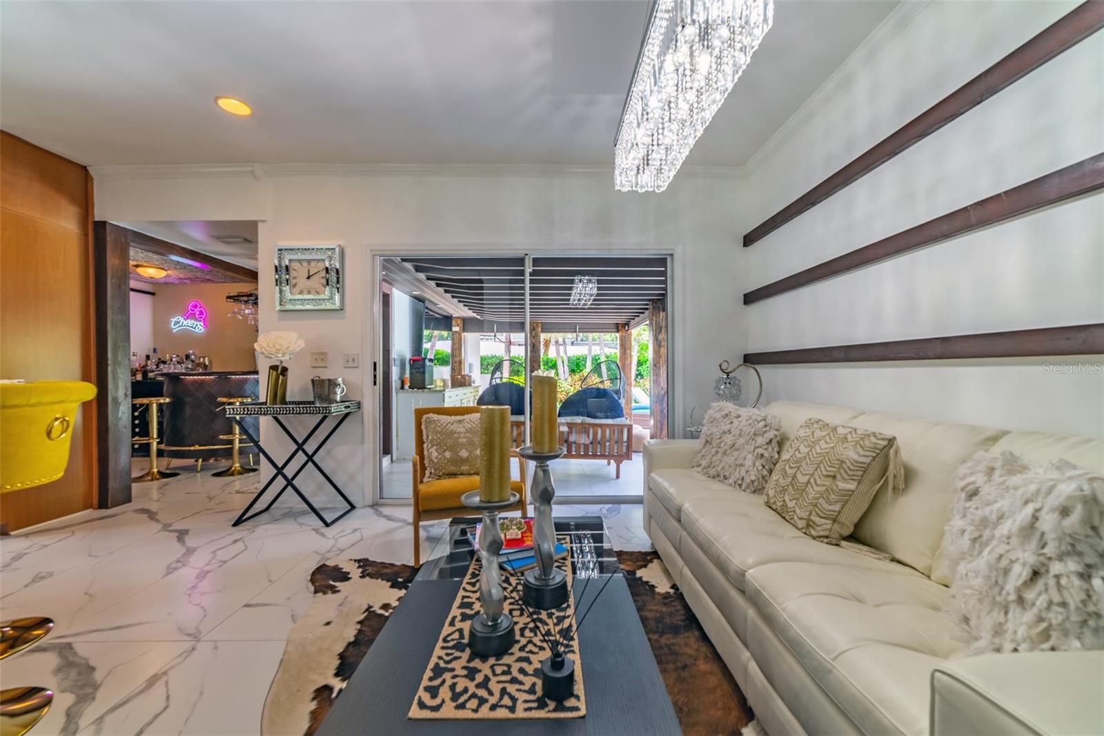 BEACH PARK - Residential Lease