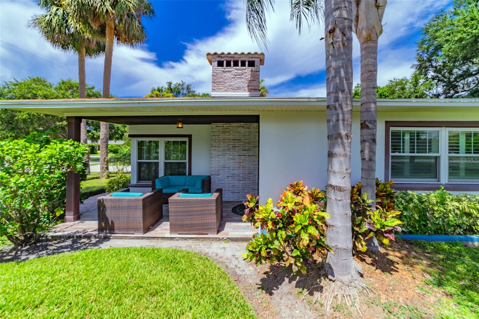 BEACH PARK - Residential Lease