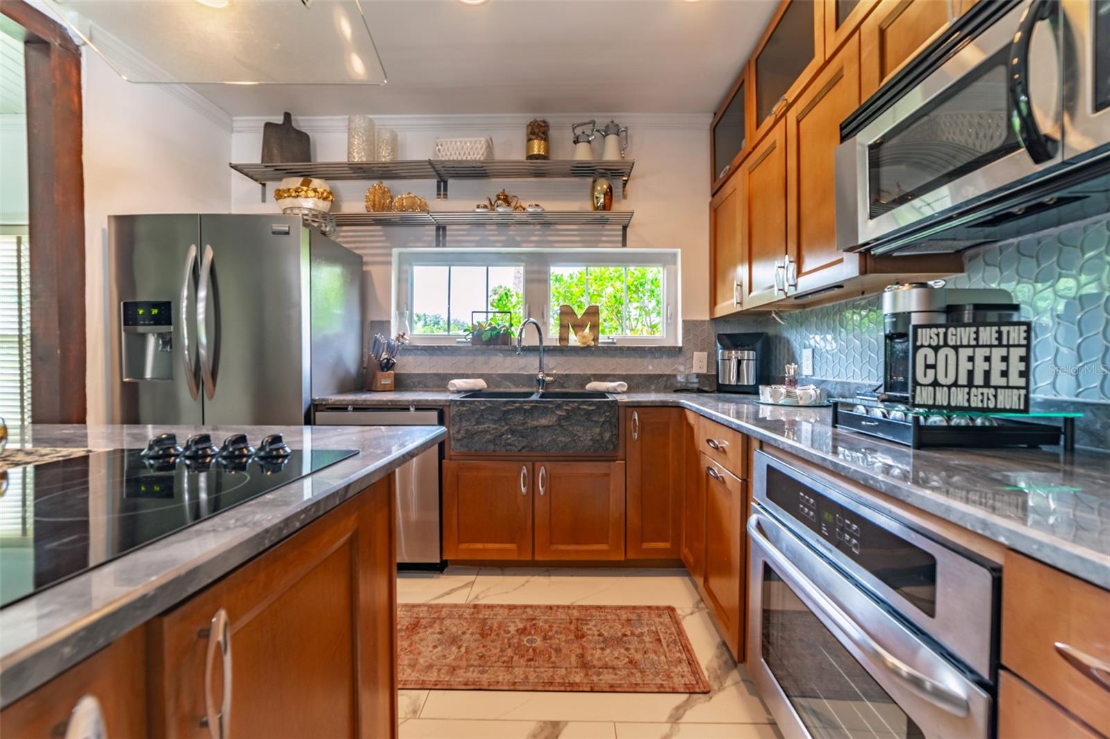 BEACH PARK - Residential Lease