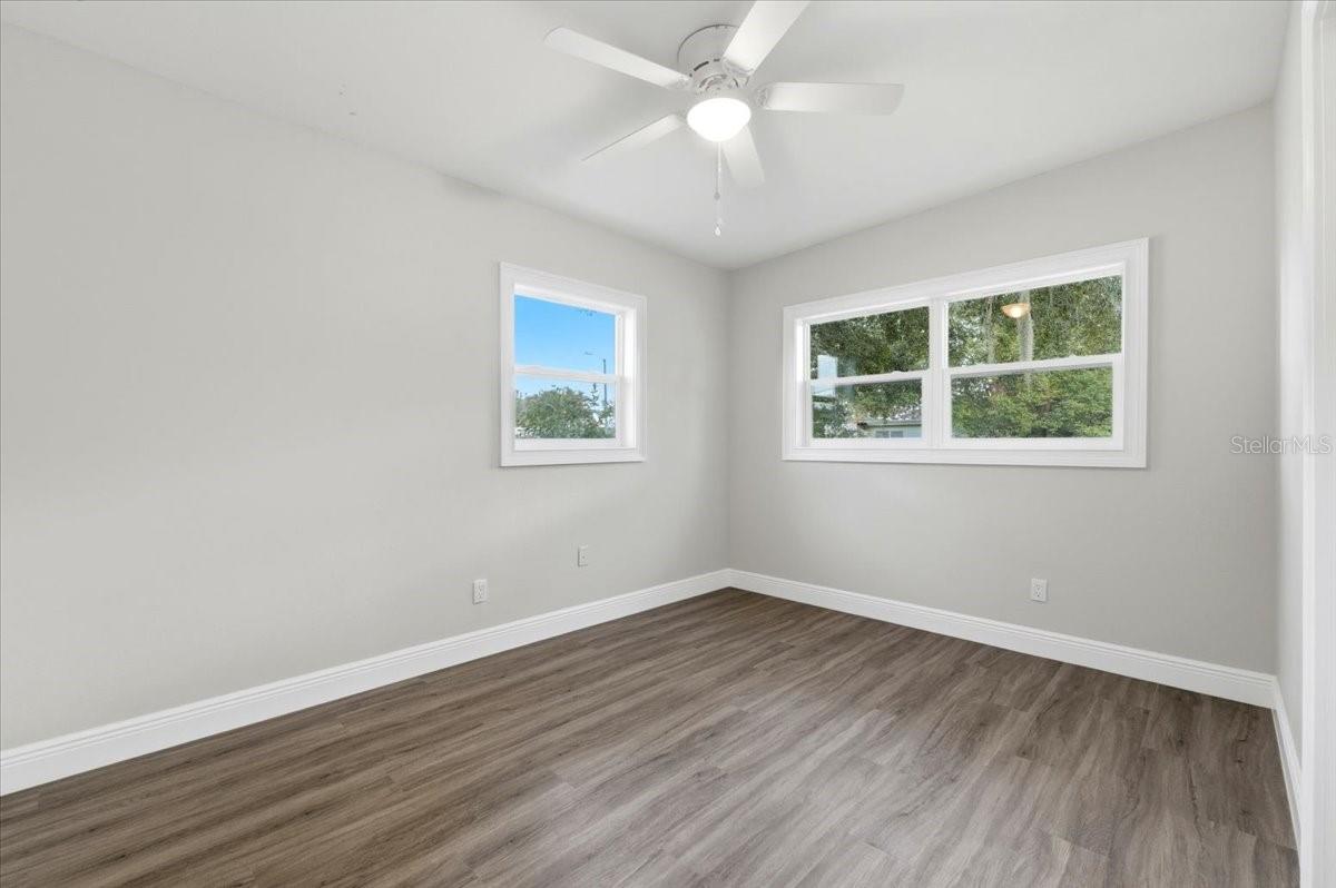 EDGEWOOD PARK - Residential