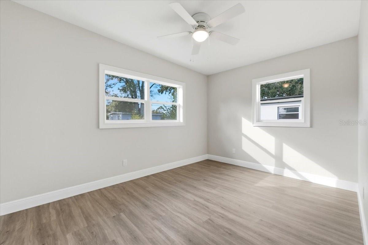 EDGEWOOD PARK - Residential