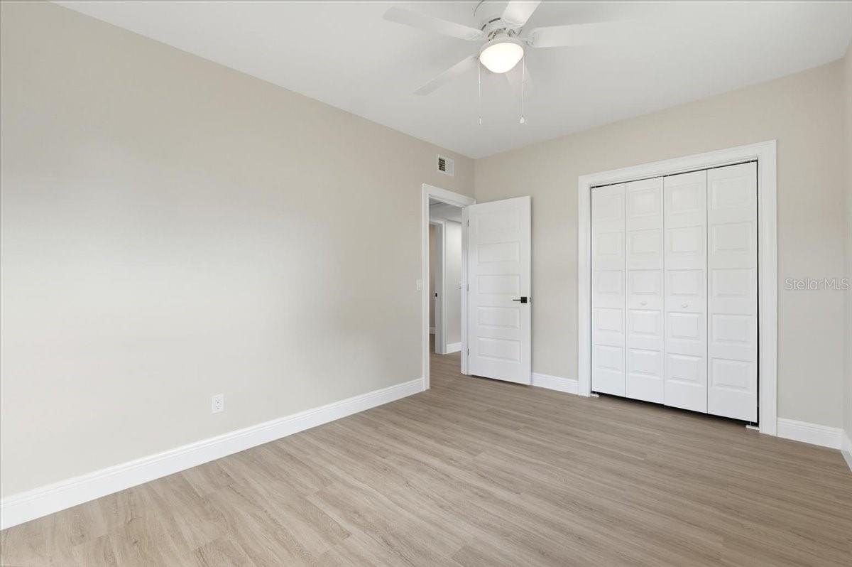 EDGEWOOD PARK - Residential