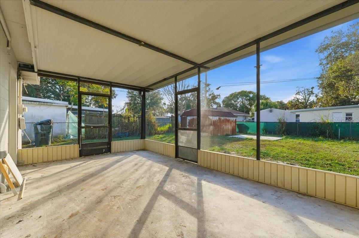 EDGEWOOD PARK - Residential