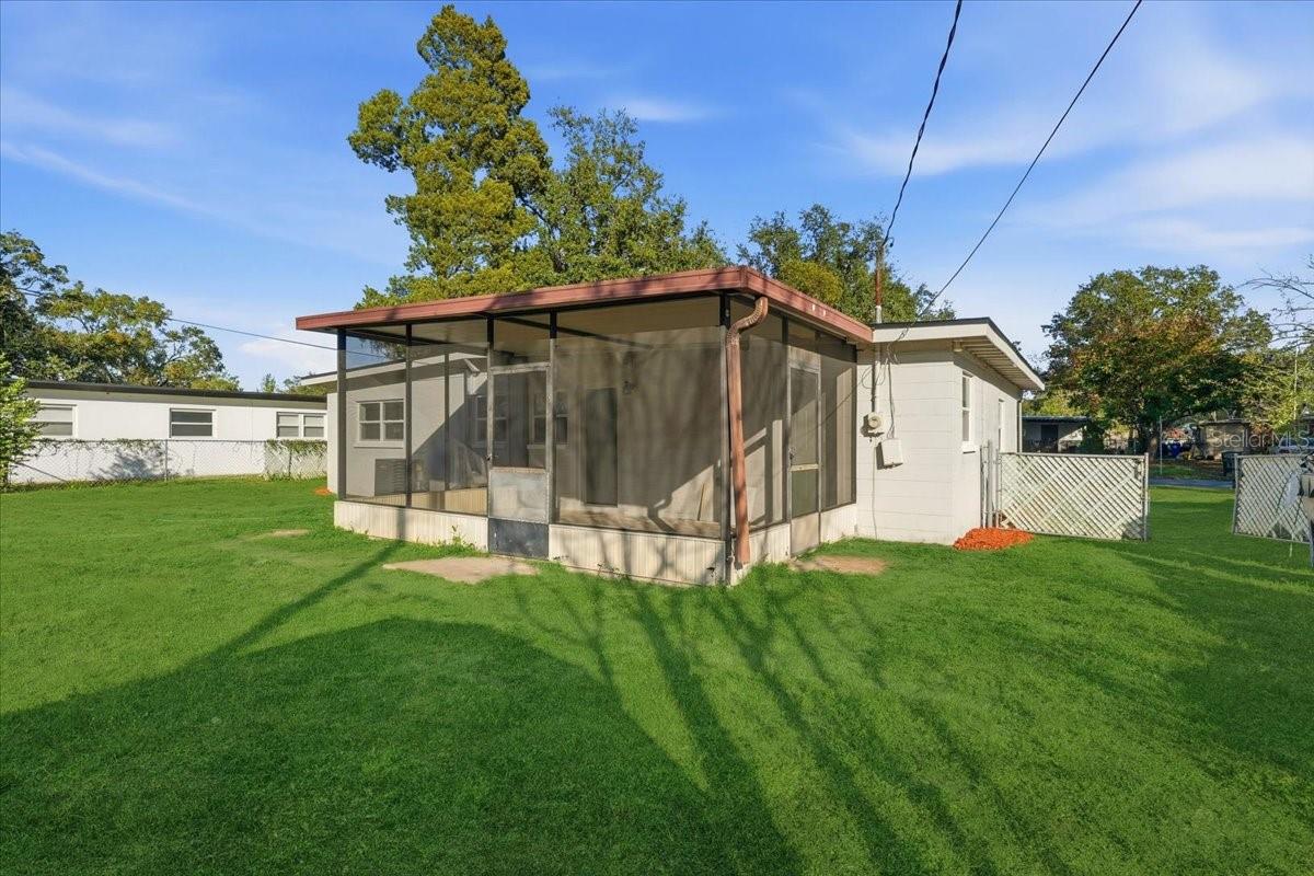 EDGEWOOD PARK - Residential