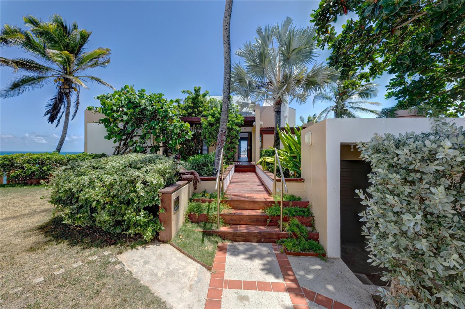 70 BRENAS ESTATE