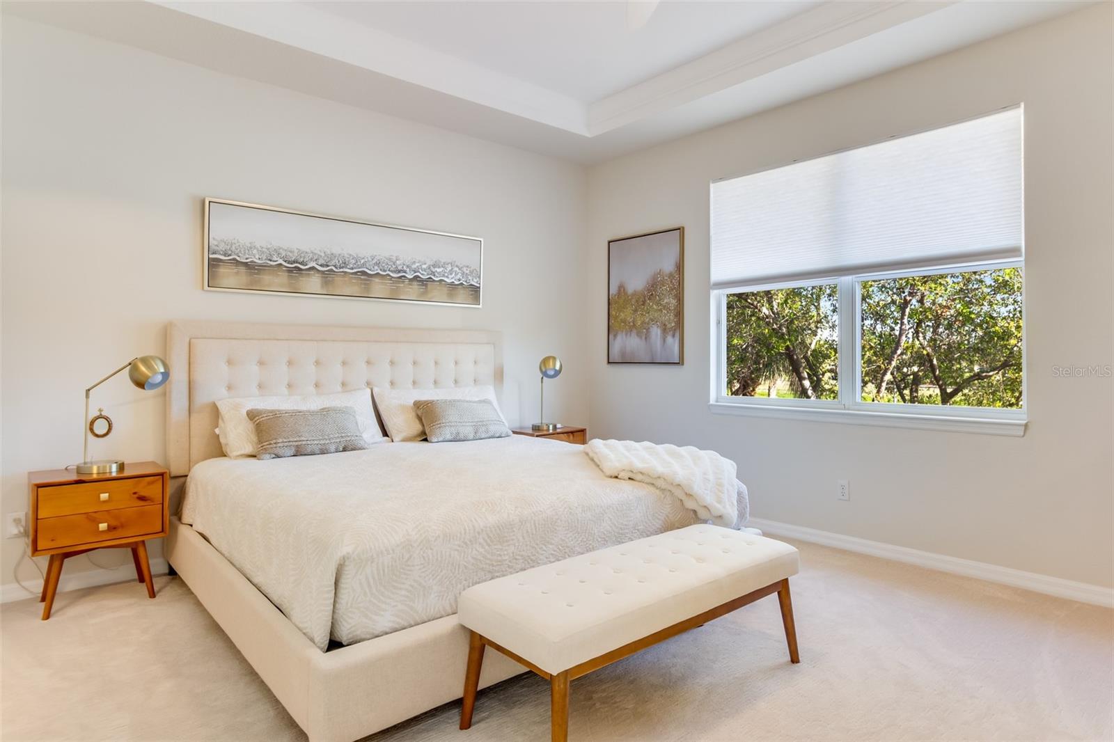 TOWNS AT LAKESIDE - Residential