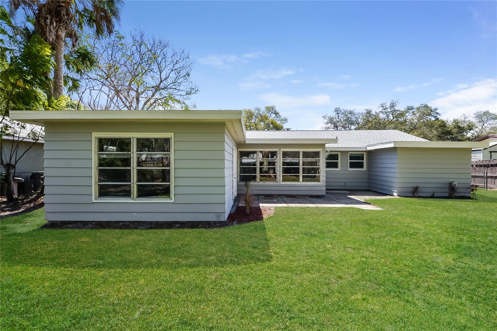 SARASOTA VENICE CO 09 37 18 - Residential Lease