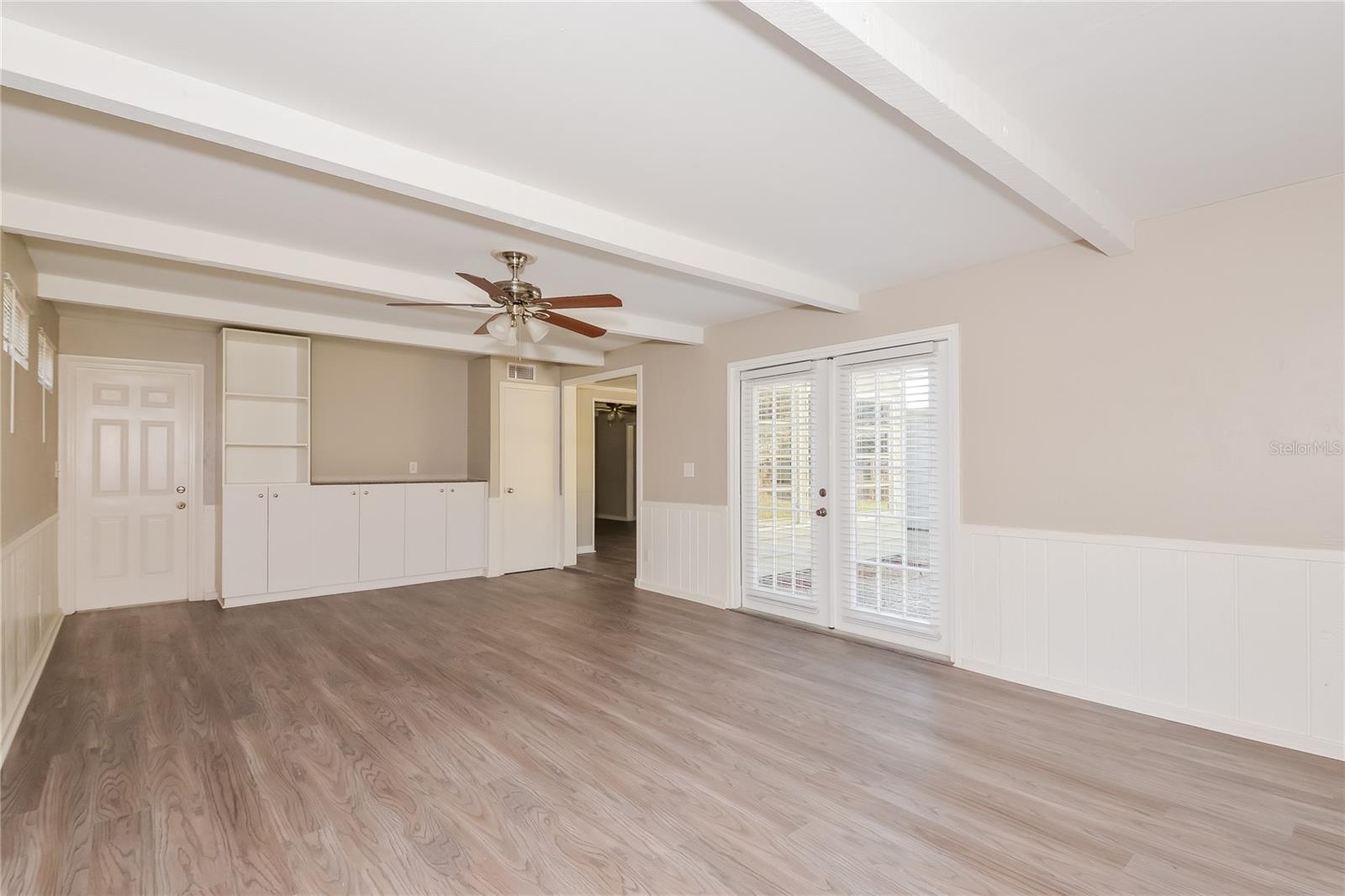 SARASOTA VENICE CO 09 37 18 - Residential Lease