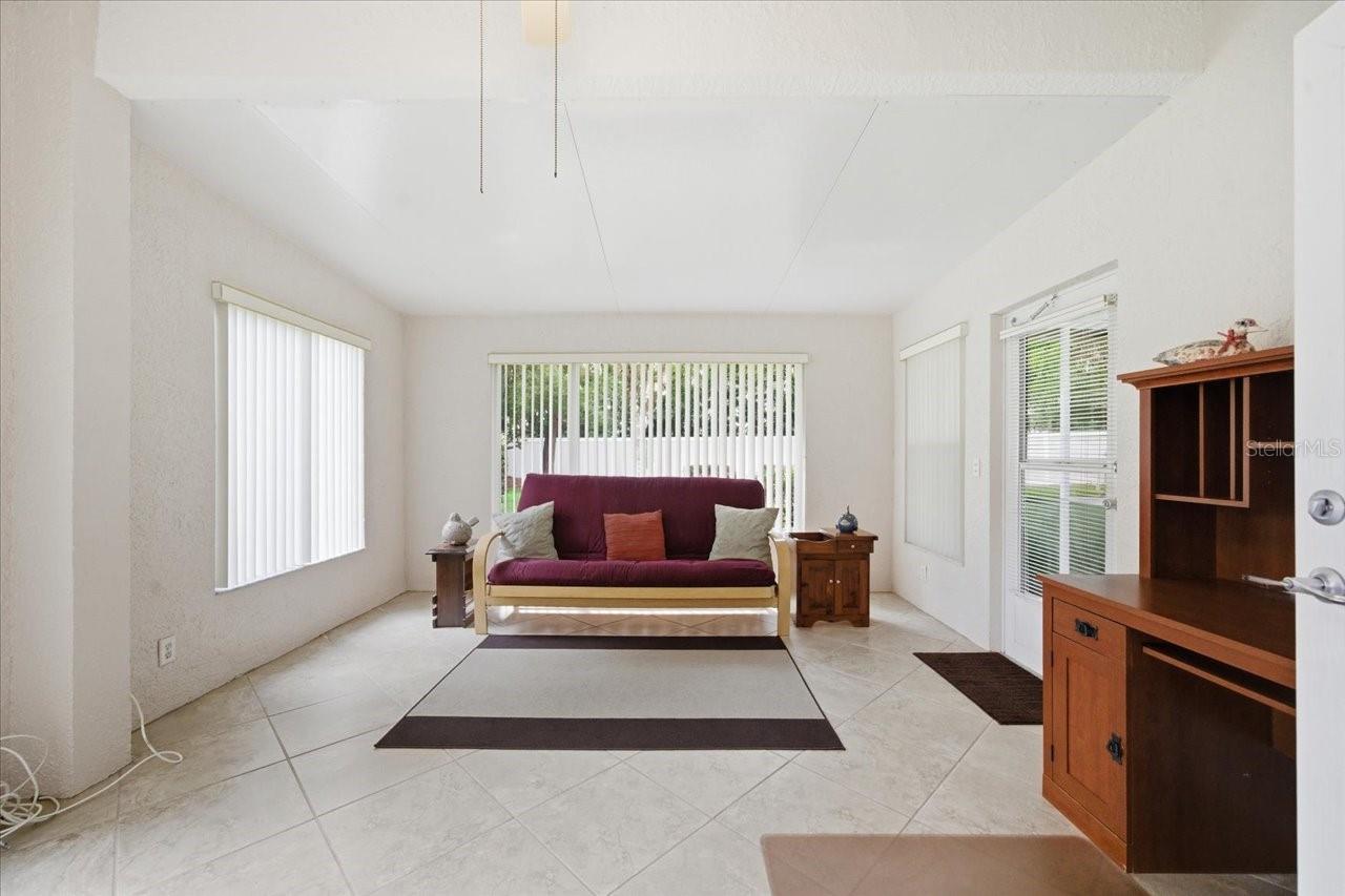 SILVERTHORN PH 4 STERLING RUN - Residential