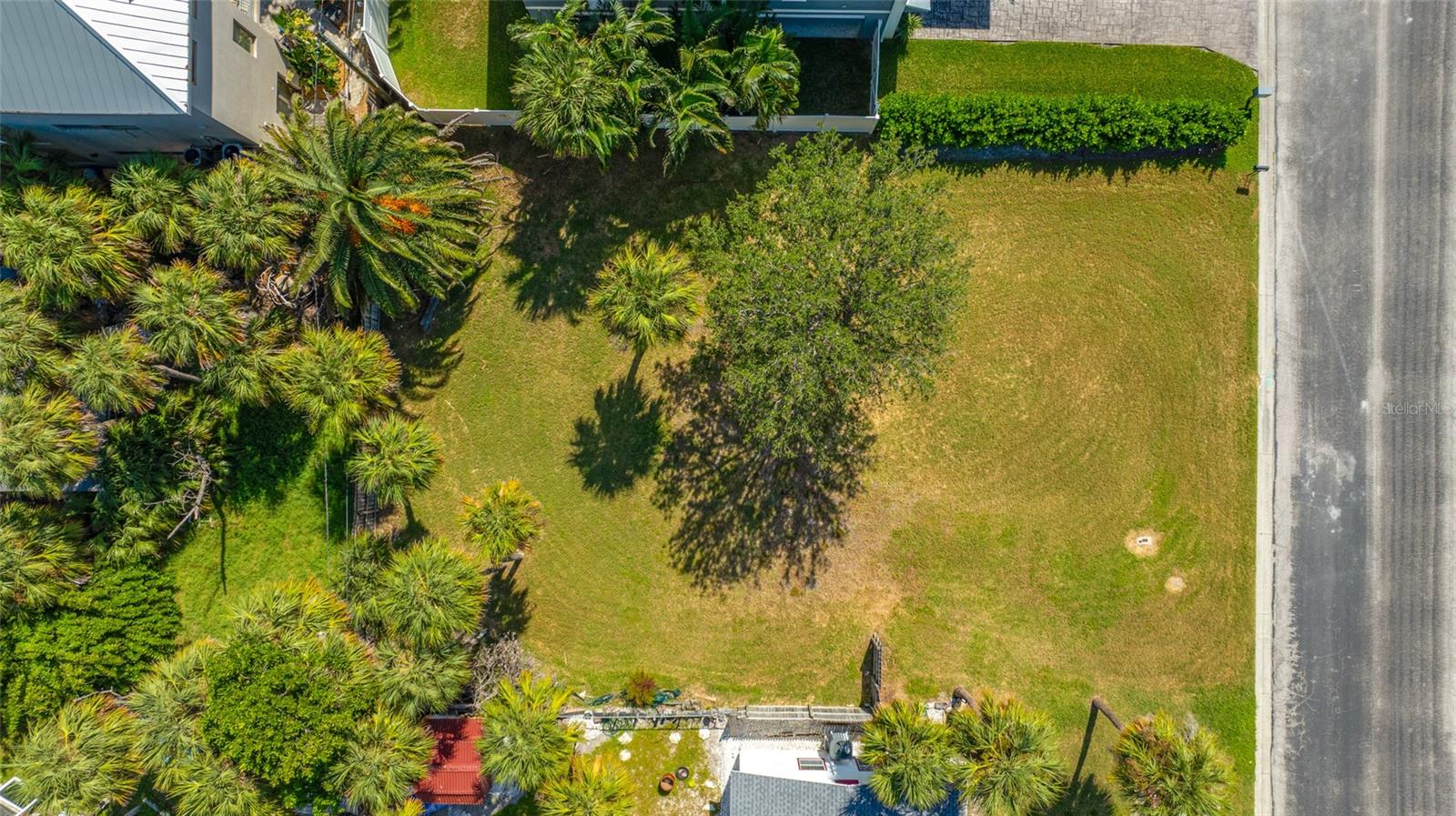 3961 OLEANDER WAY