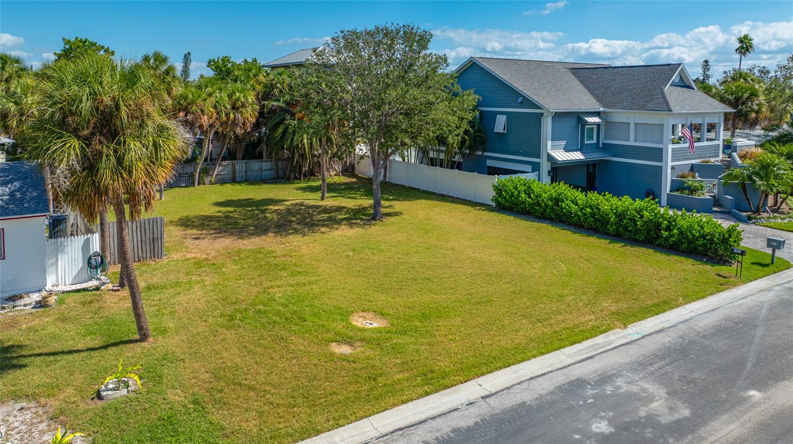 BELLE VISTA BEACH 5TH ADD - Land