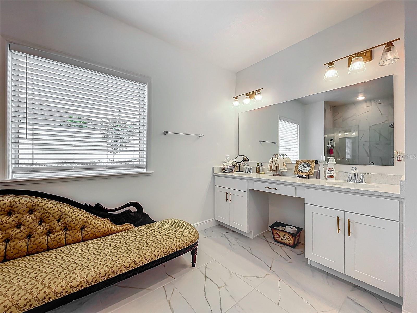 VILLA PASS - Residential