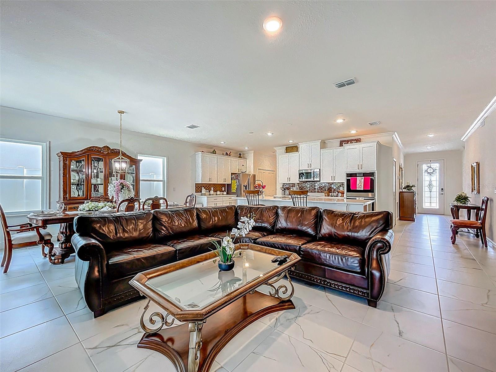 VILLA PASS - Residential