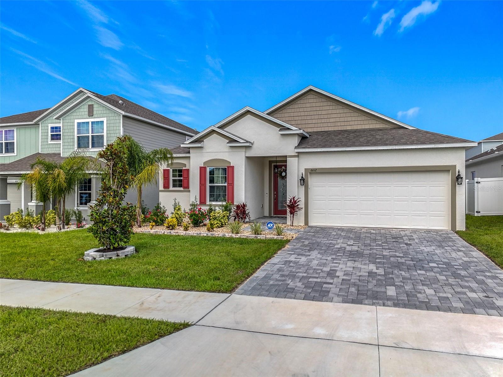 VILLA PASS - Residential