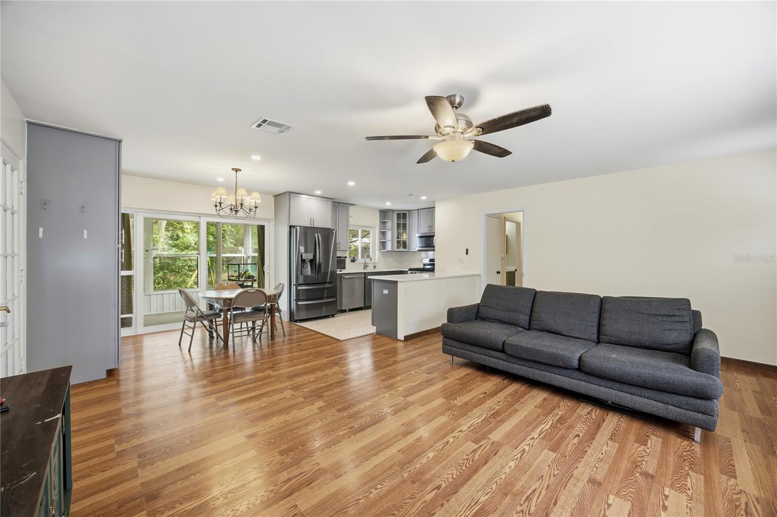 4107 NW 19TH TERRACE