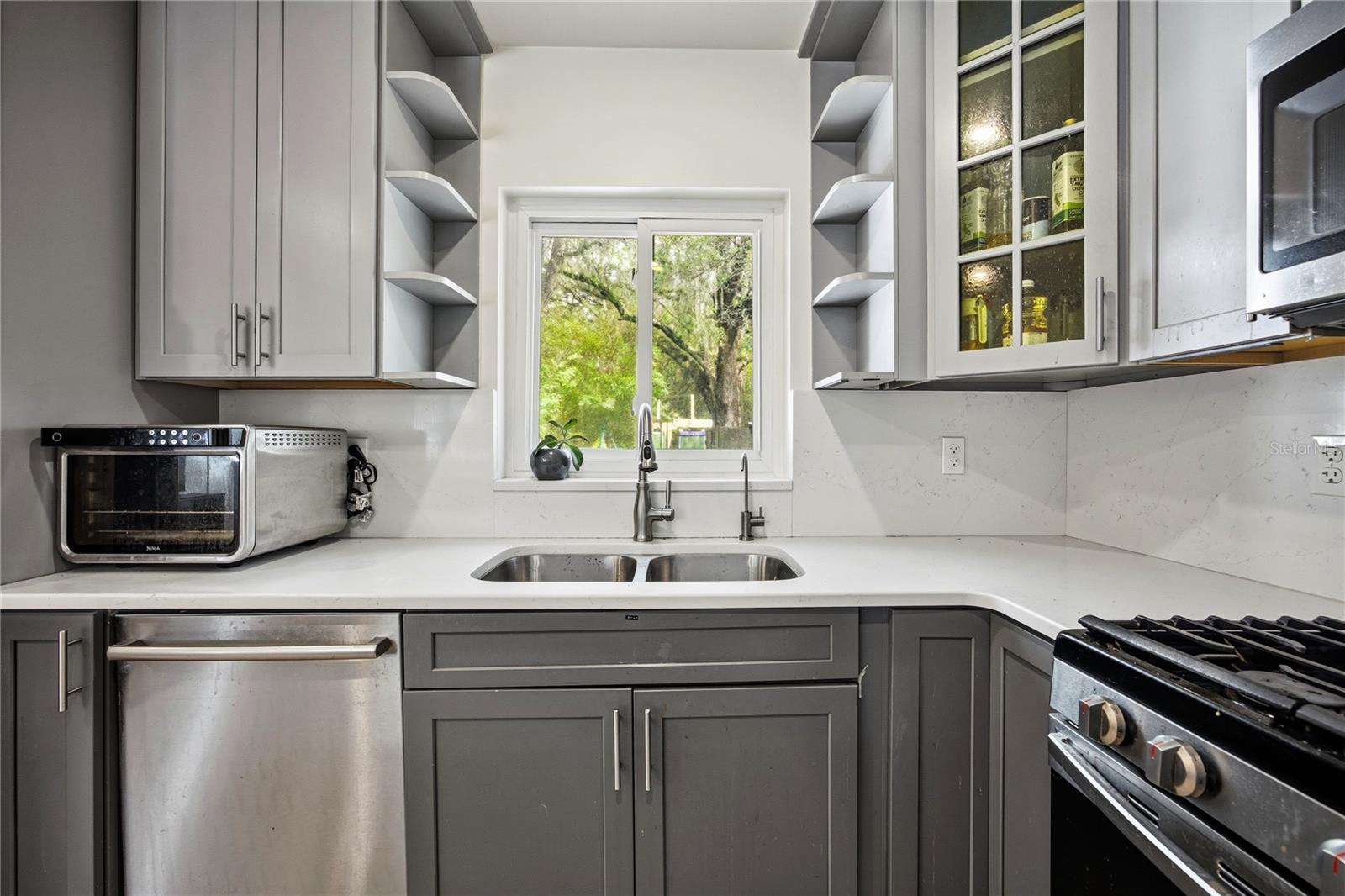 4107 NW 19TH TERRACE