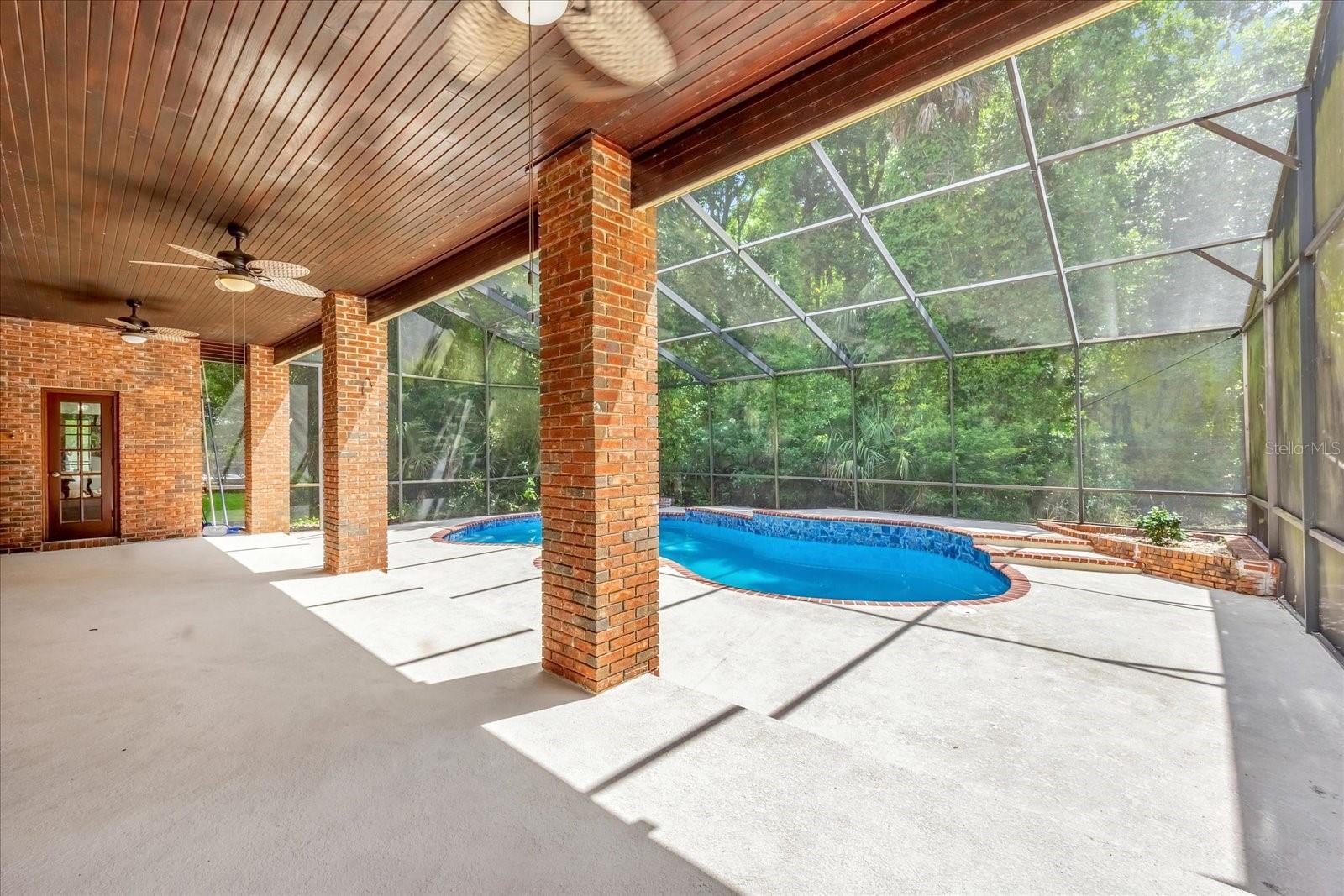 1626 WOOD DUCK DRIVE