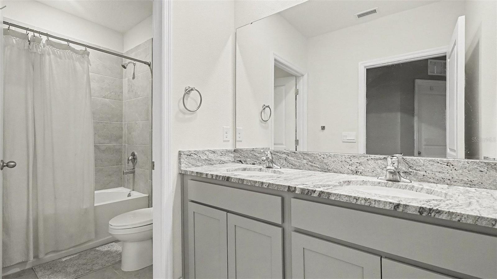 RIDGE/HEATH BROOK - Residential