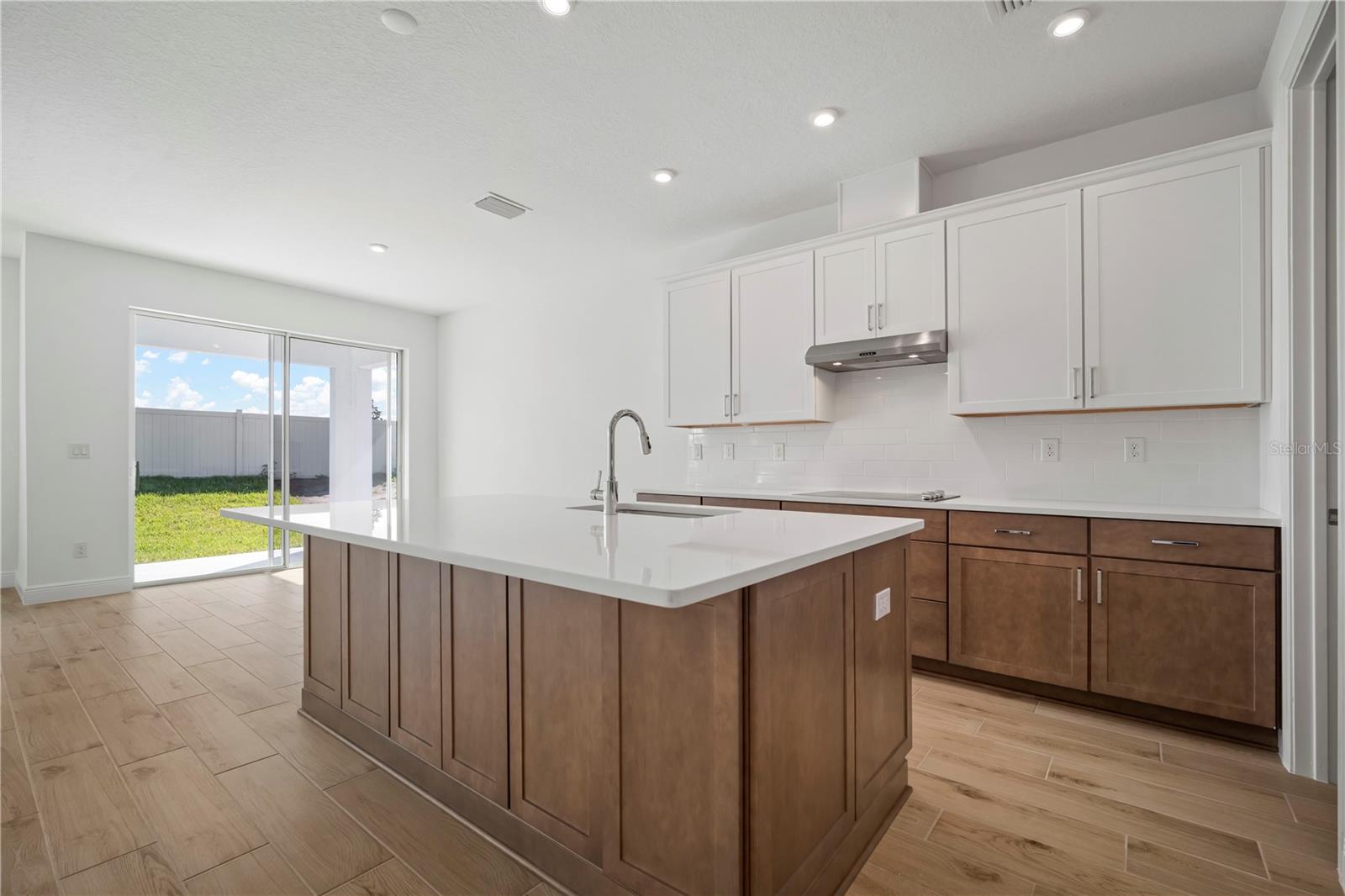 2945 STEWART CREEK CIRCLE