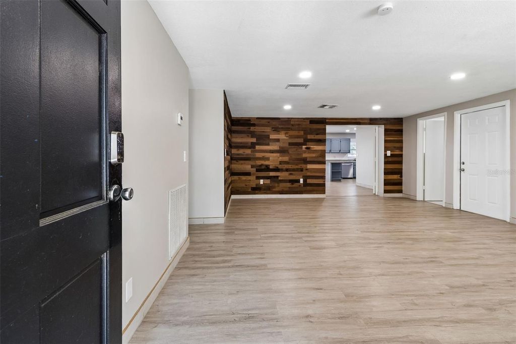 Photo of 6705 Ralston Beach Circle, Tampa, FL 33614 (MLS # TB8486137)