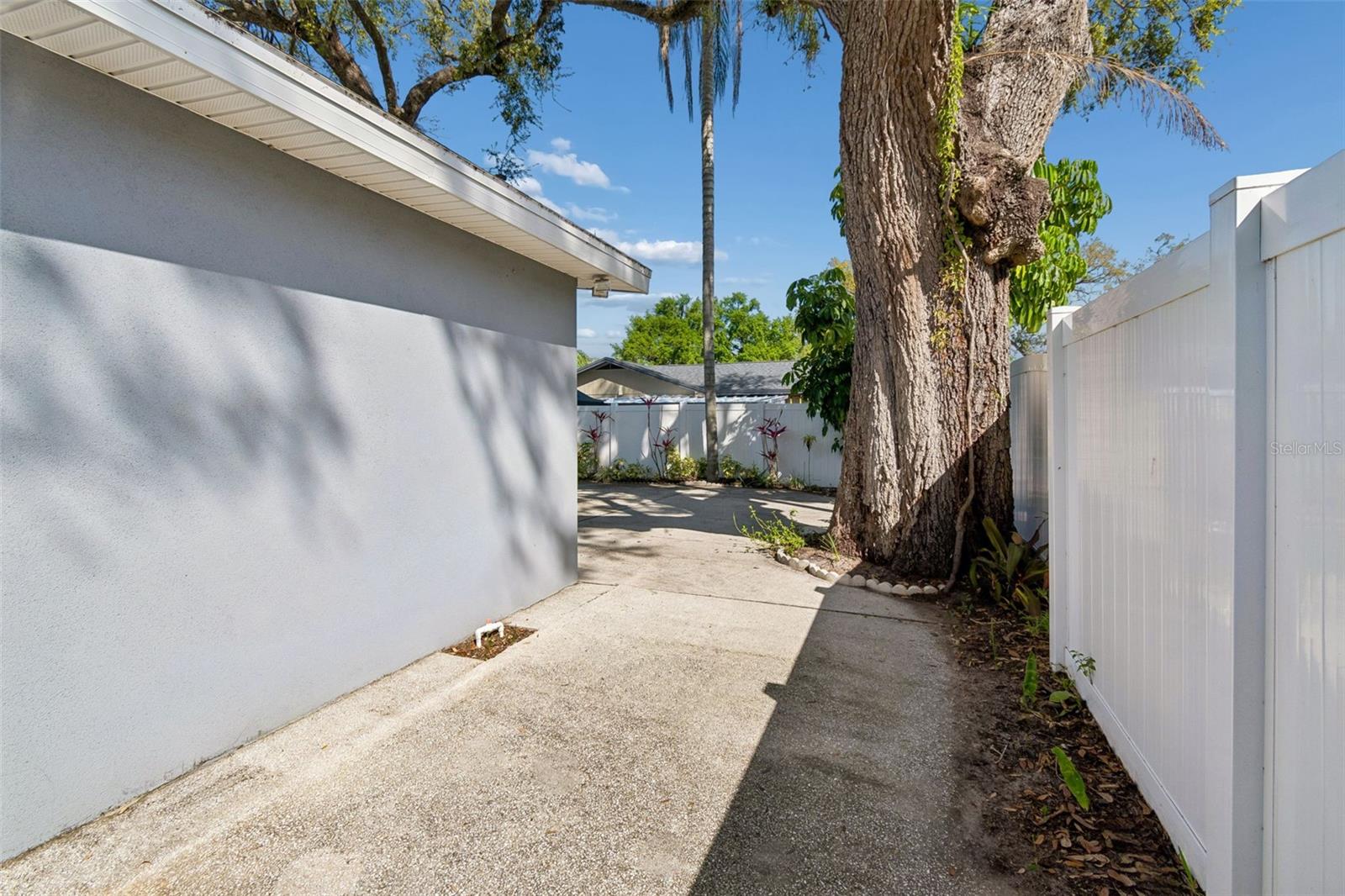 UNPLATTED - Residential