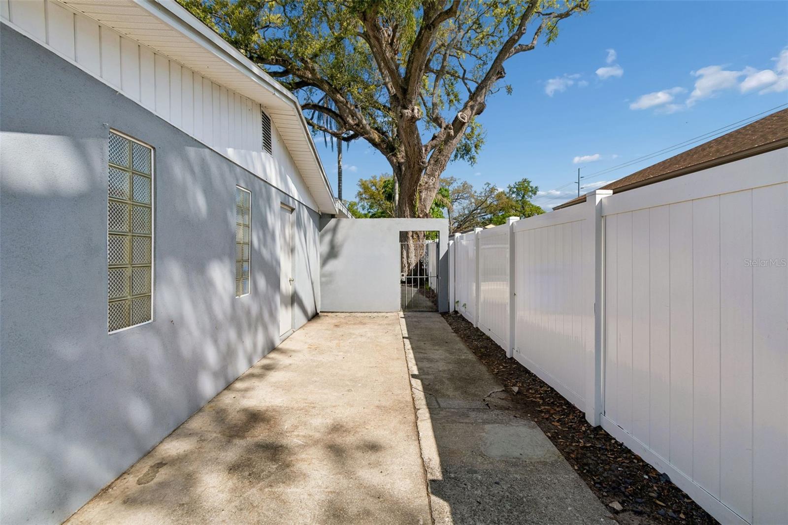 UNPLATTED - Residential