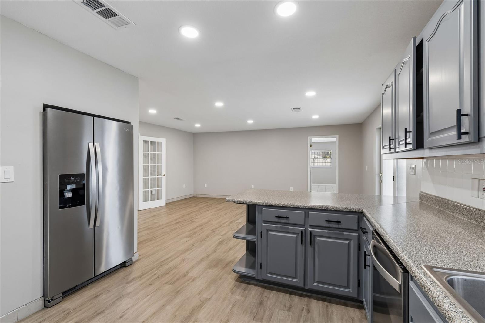 UNPLATTED - Residential