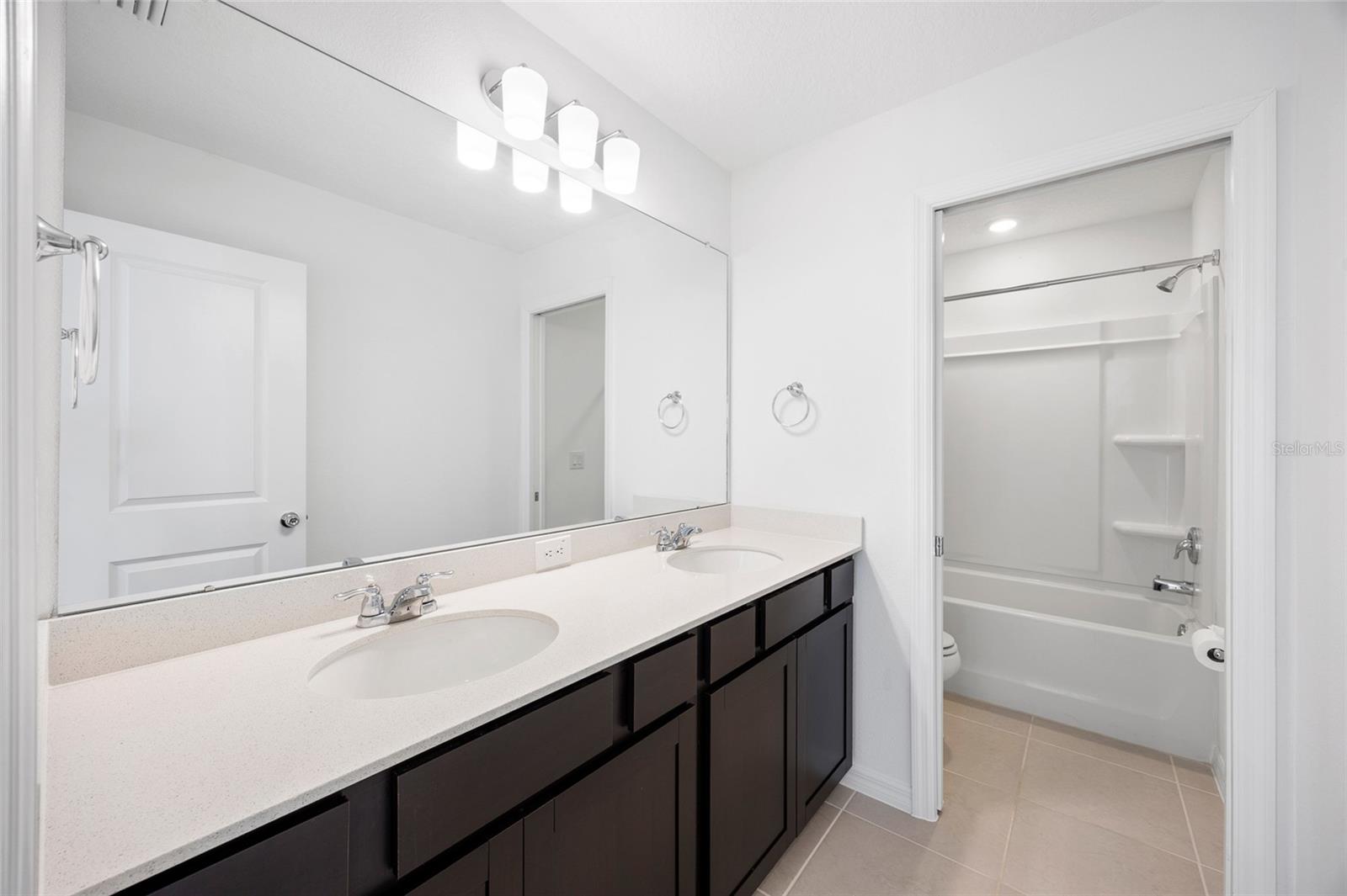 WHISPERING PINES - Residential