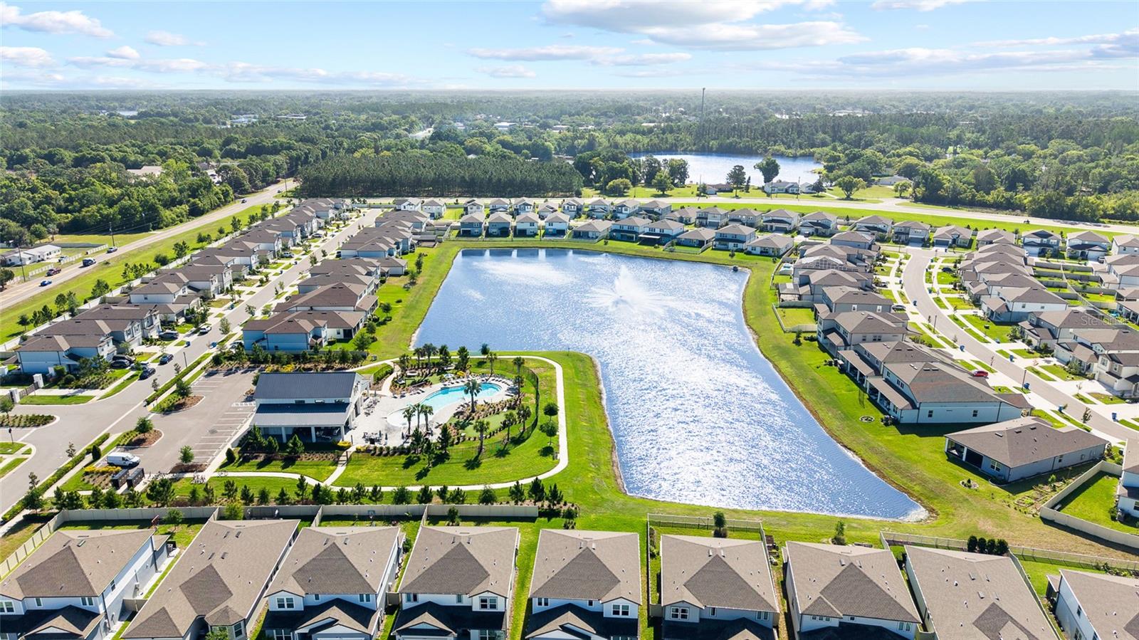 WHISPERING PINES - Residential