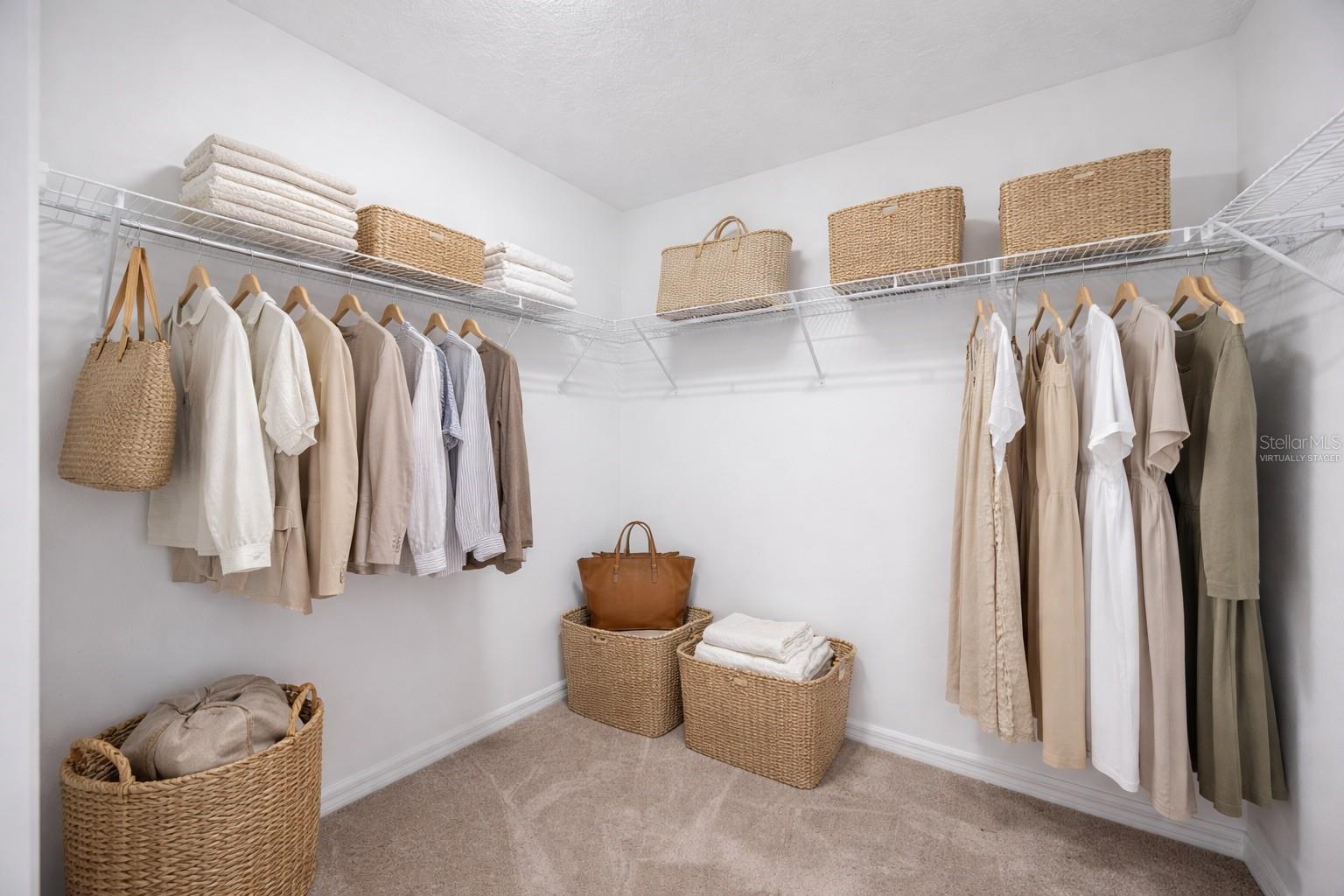 WHISPERING PINES - Residential