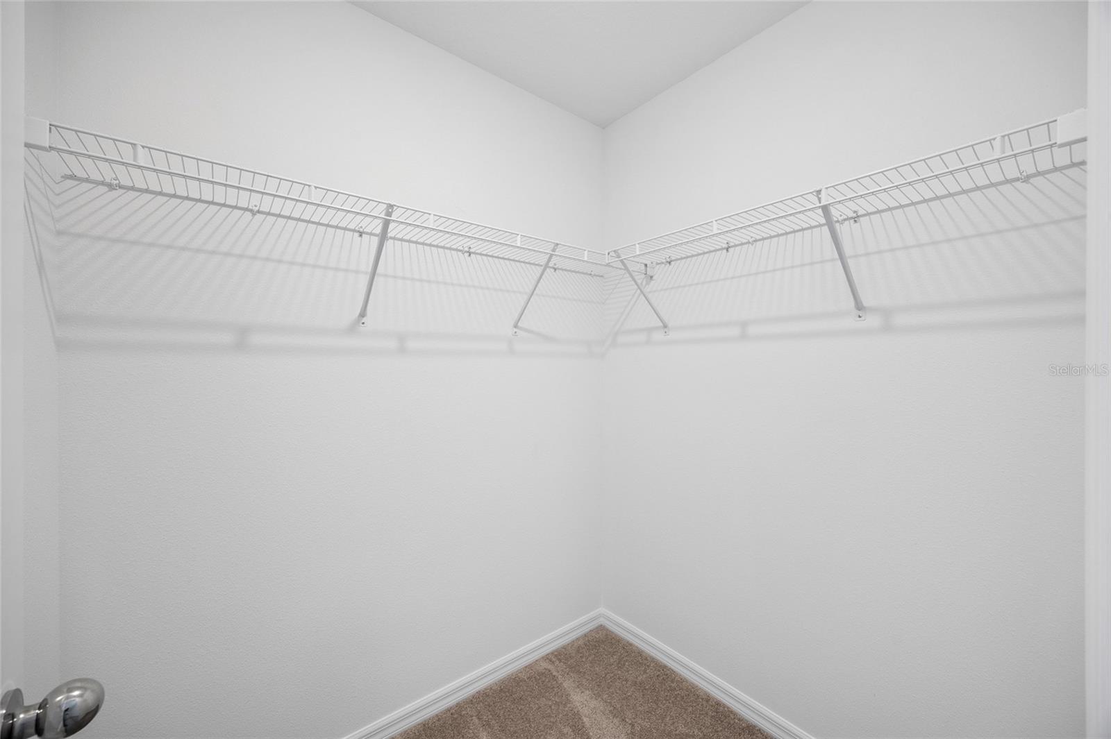 WHISPERING PINES - Residential