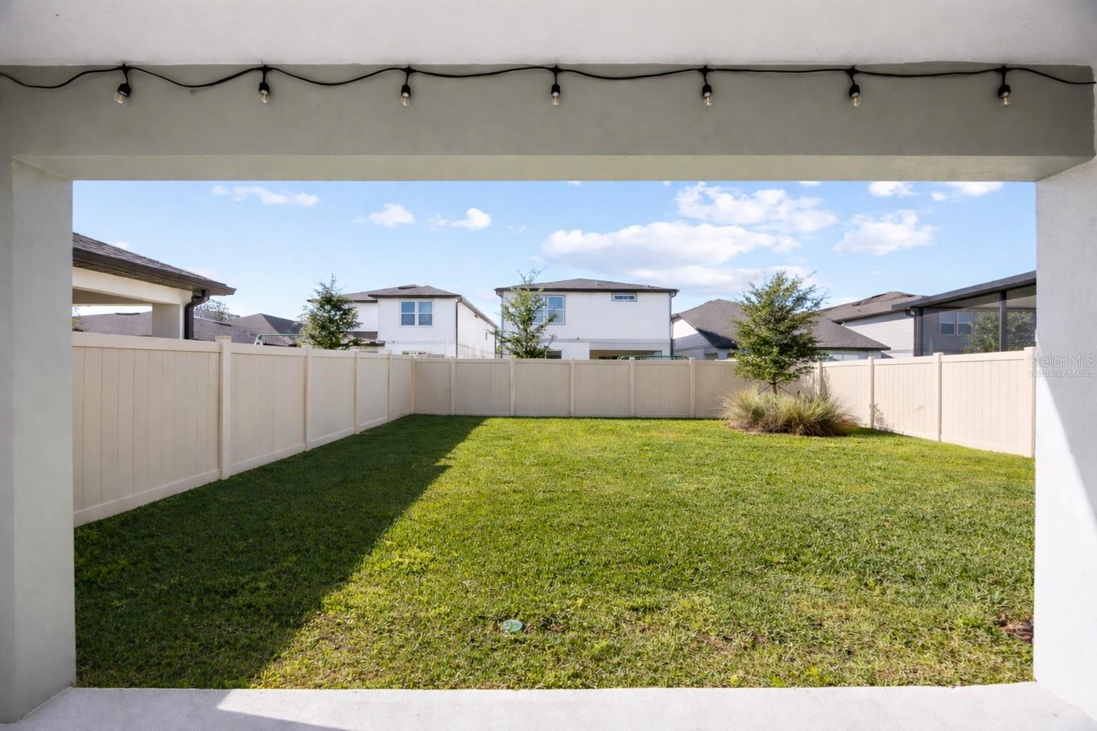 WHISPERING PINES - Residential