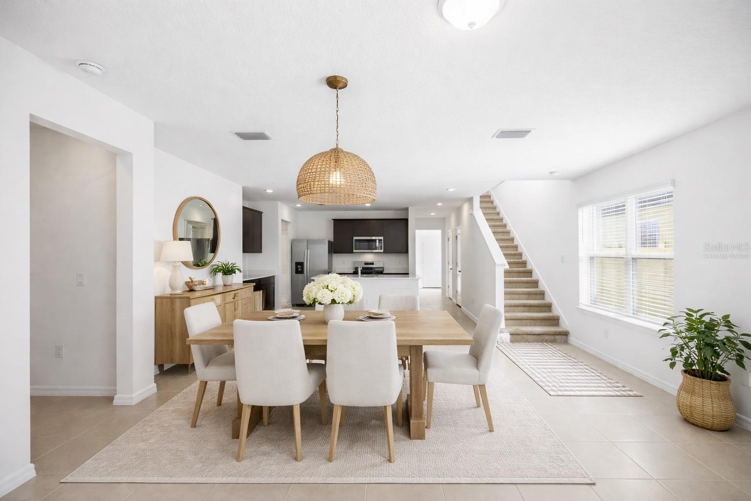 WHISPERING PINES - Residential