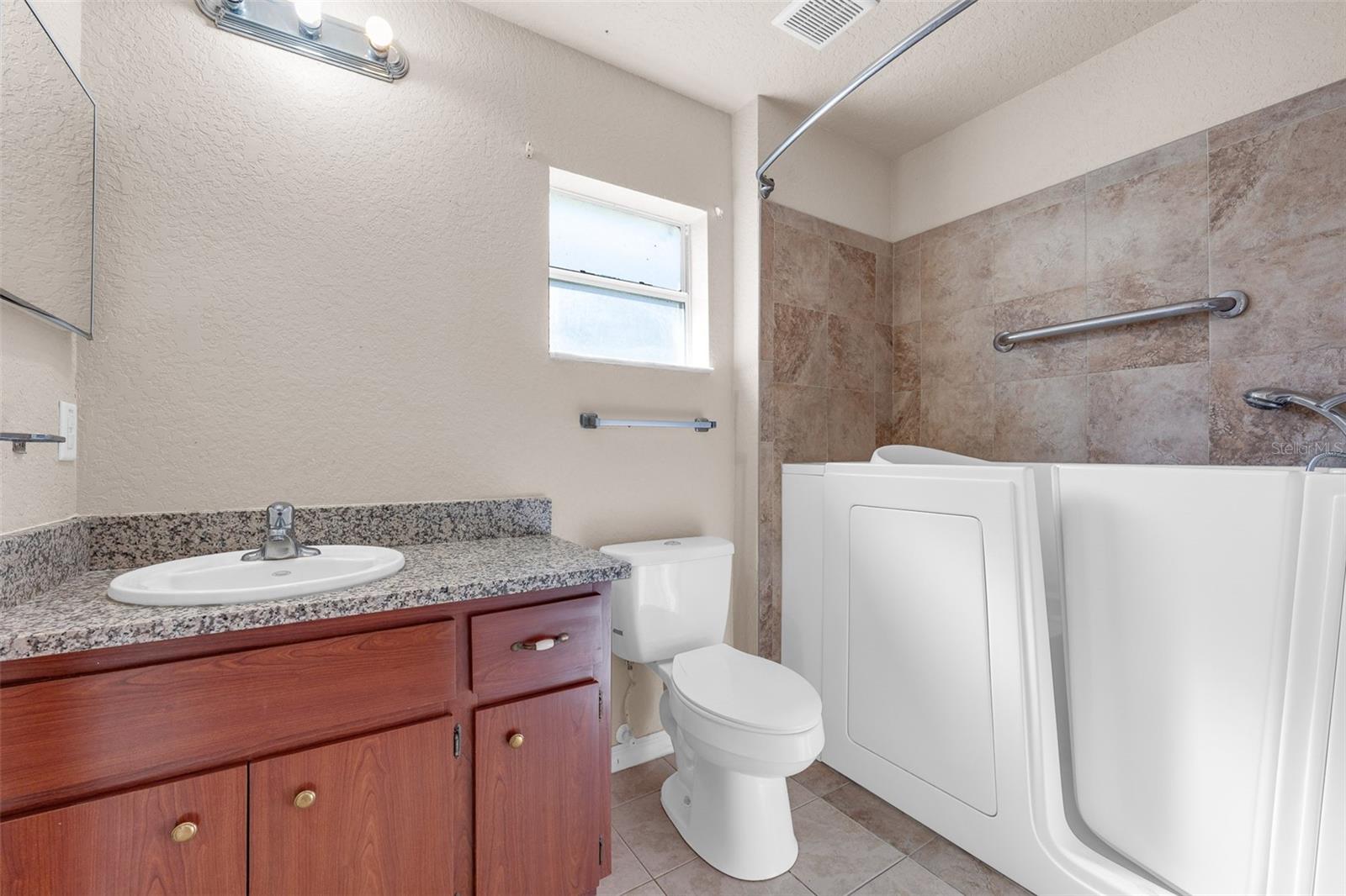 PINE LEVEL - Residential