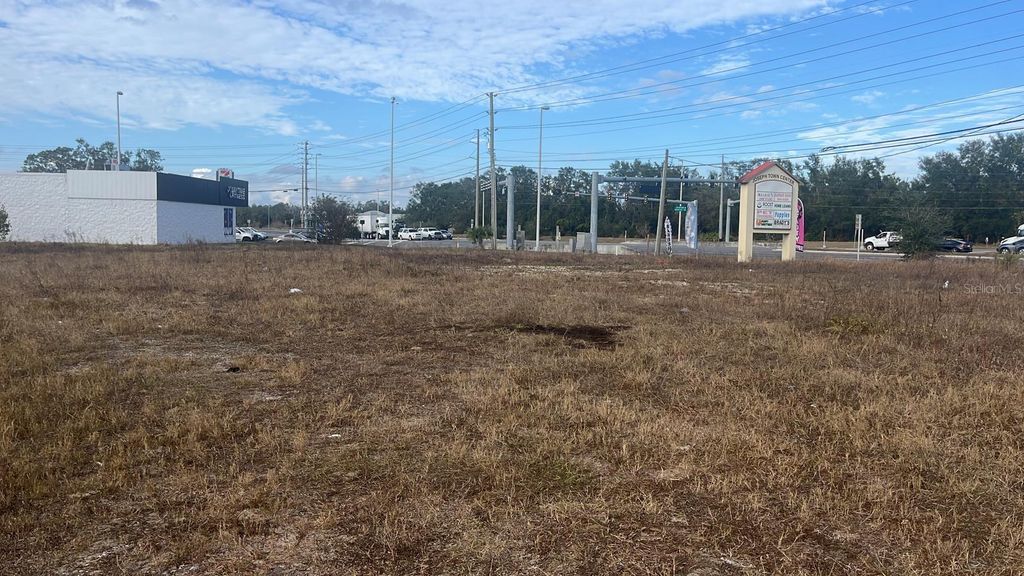 Photo of 2401 Griffin Road #E, Bartow, FL 33830 (MLS # TB8333060)