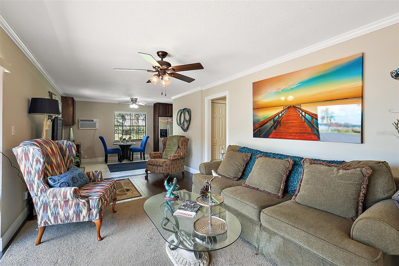 SQUIRREL POINT - Residential