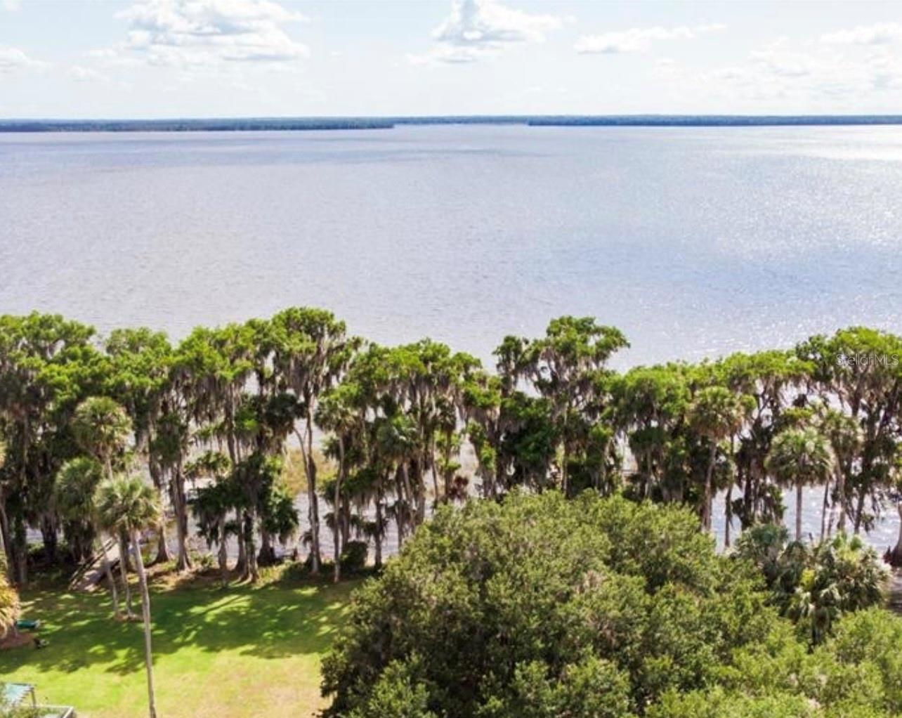 LAKE LOCHLOOSA SHORES - Land