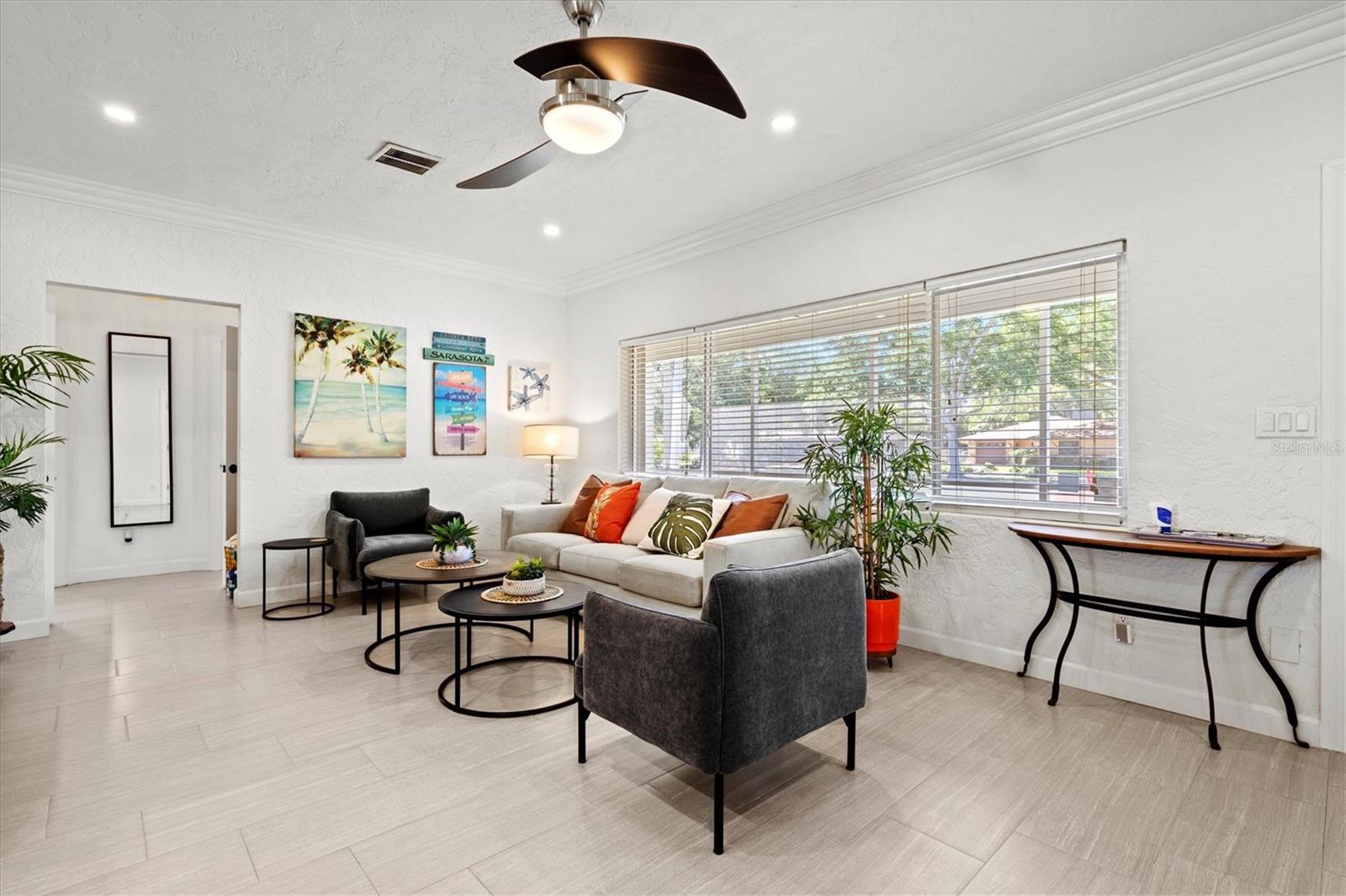 RINGLING BLVD SUB - Residential Lease