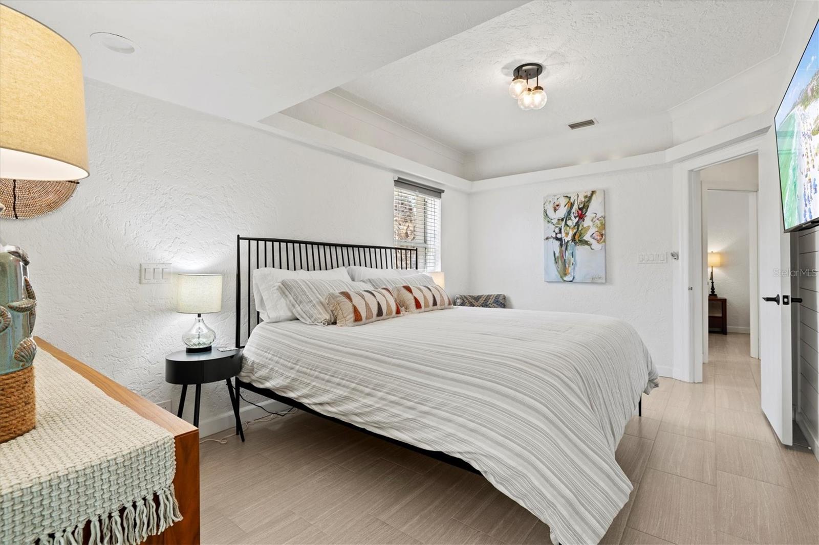 RINGLING BLVD SUB - Residential Lease