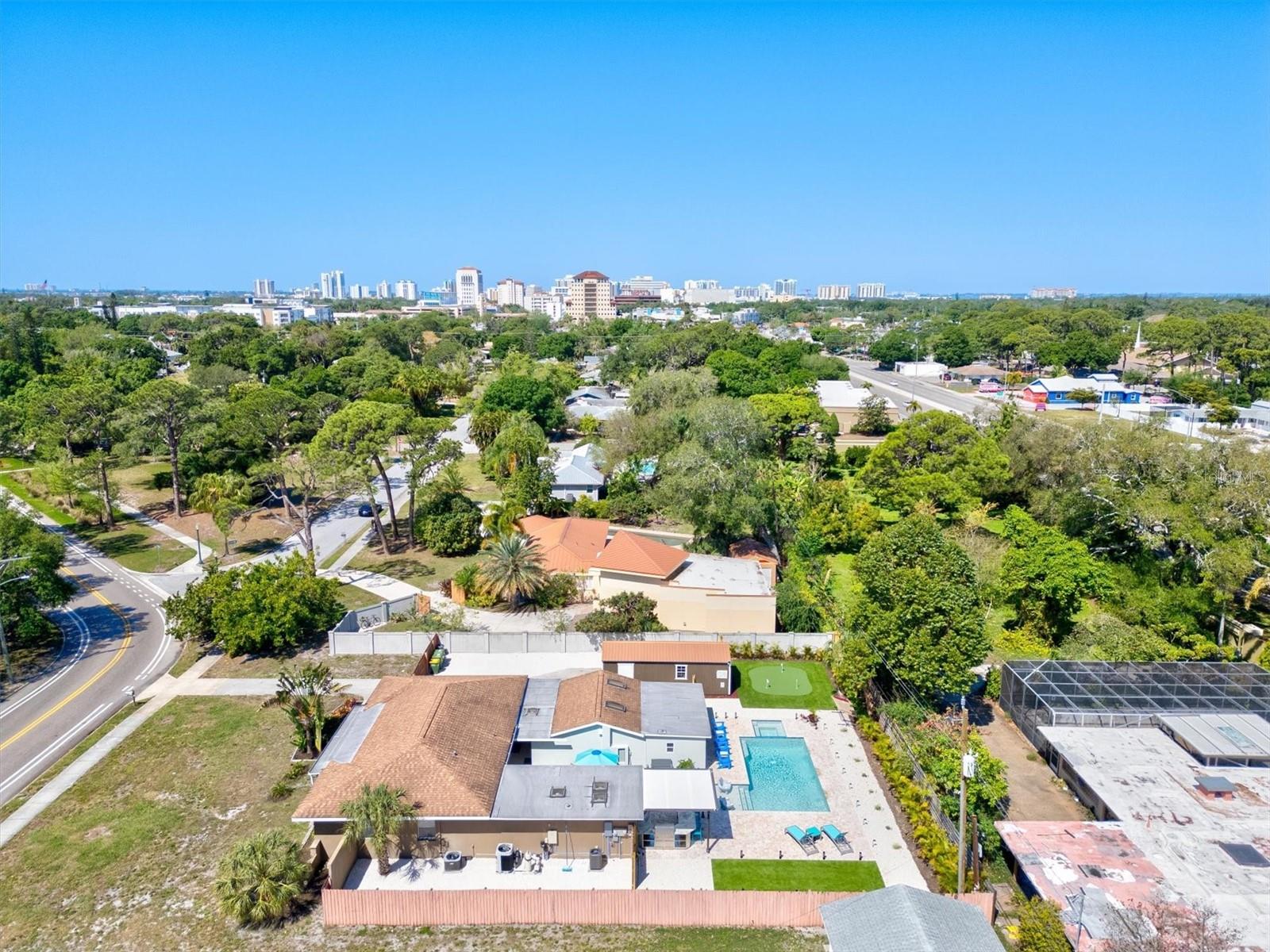 RINGLING BLVD SUB - Residential Lease