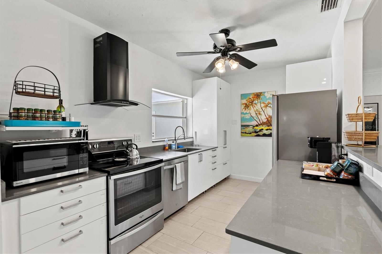 RINGLING BLVD SUB - Residential Lease