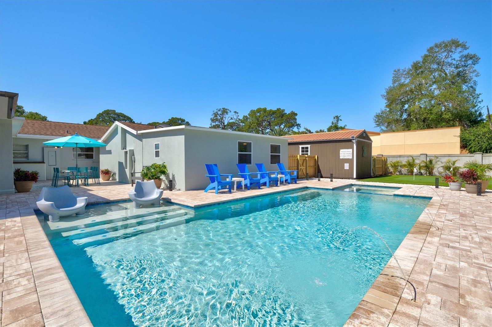 RINGLING BLVD SUB - Residential Lease