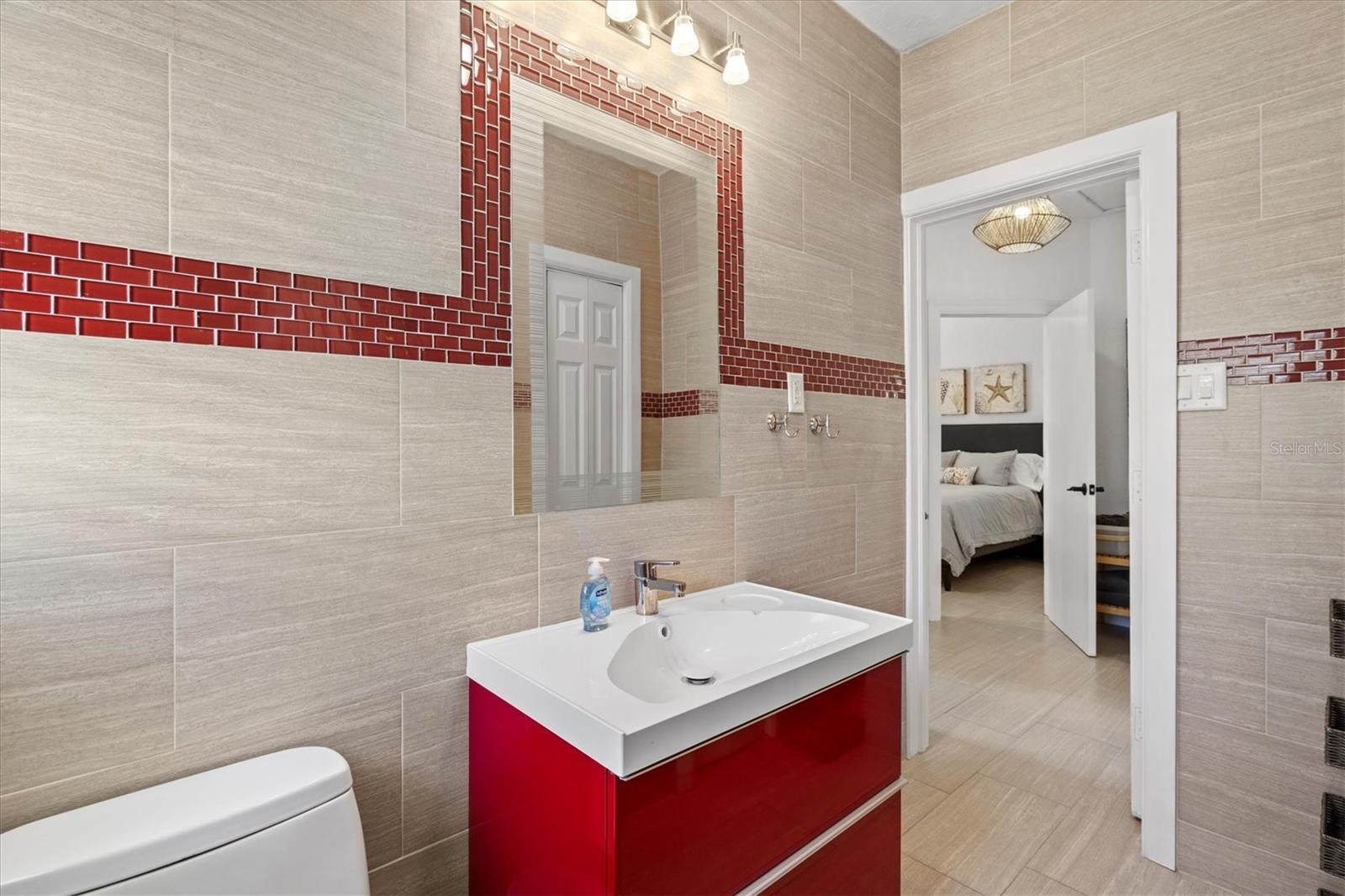 RINGLING BLVD SUB - Residential Lease