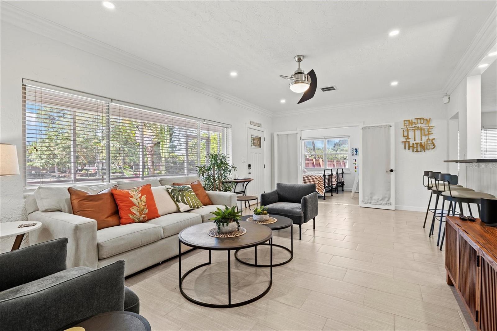 RINGLING BLVD SUB - Residential Lease