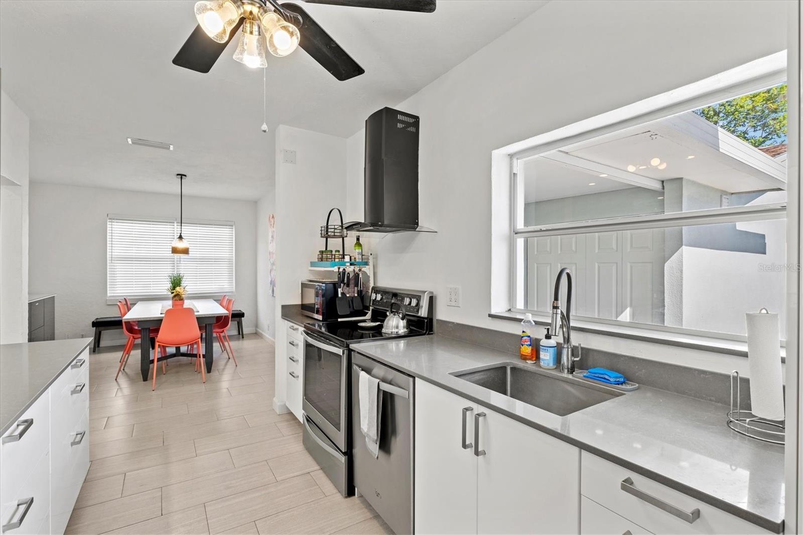 RINGLING BLVD SUB - Residential Lease